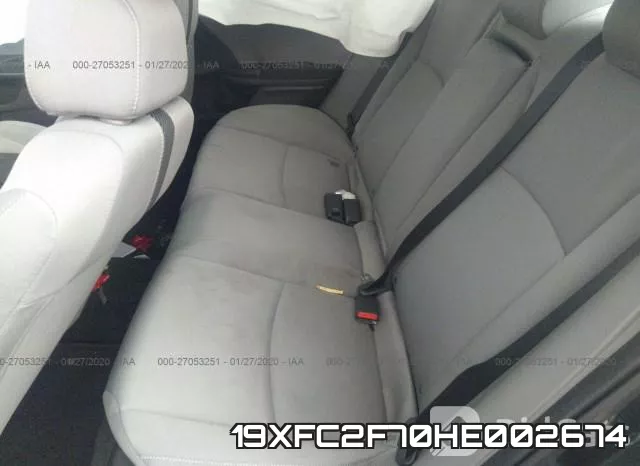 19XFC2F70HE002674 фото 8