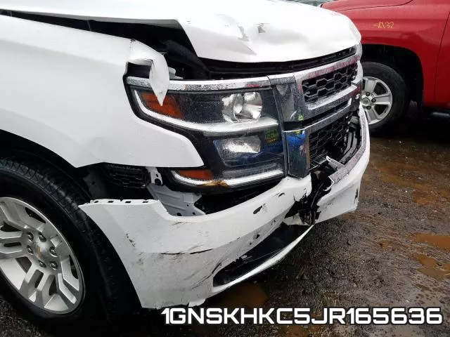 1GNSKHKC5JR165636 фото 8
