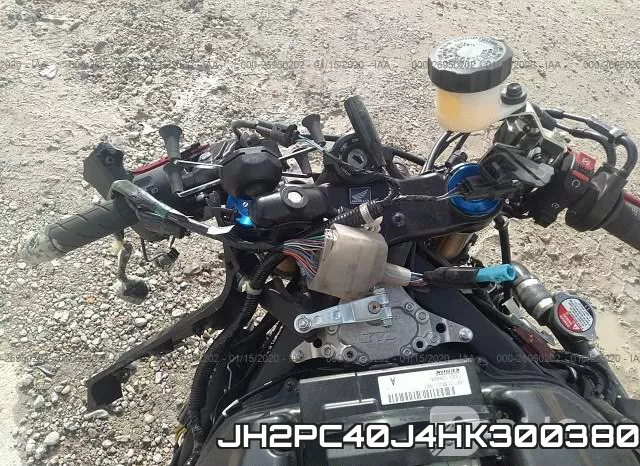 JH2PC40J4HK300380 фото 7