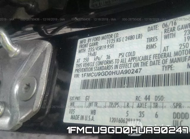 1FMCU9GD0HUA90247 фото 8