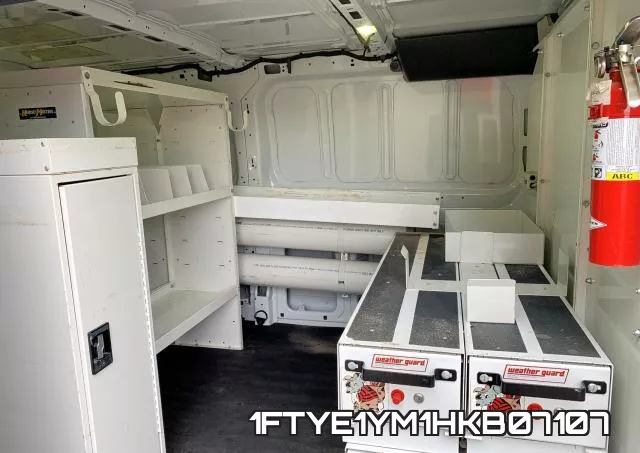 1FTYE1YM1HKB07107 фото 6