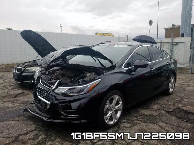 1G1BF5SM7J7225098 фото 2