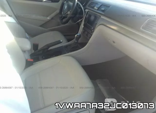 1VWAA7A32JC013073 фото 3