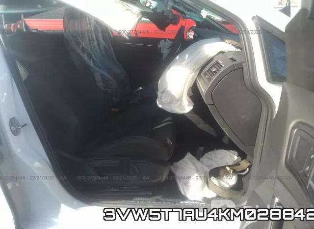 3VW5T7AU4KM028842 фото 3