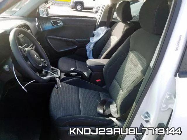 KNDJ23AU8L7713144 фото 5