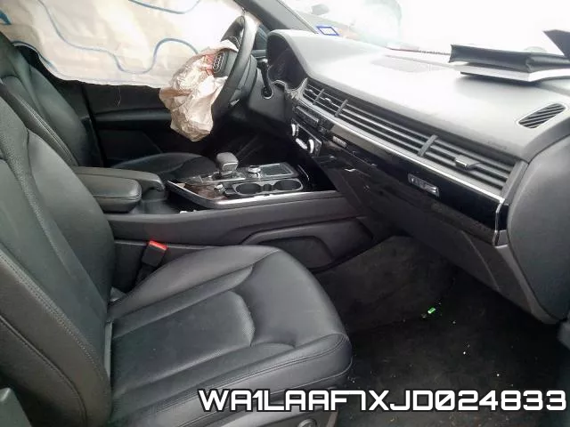 WA1LAAF7XJD024833 фото 6
