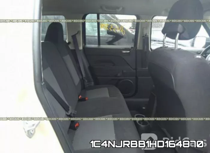 1C4NJRBB1HD164870 фото 9