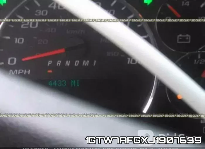 1GTW7AFGXJ1907639 фото 8