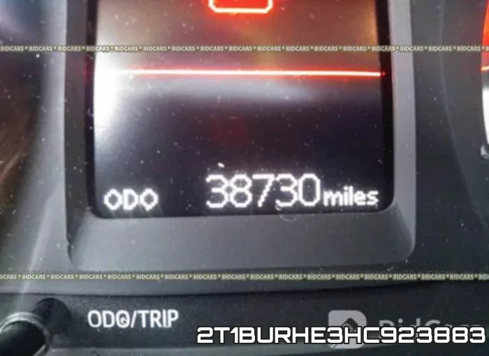 2T1BURHE3HC923883 фото 8