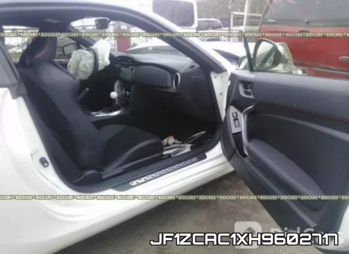 JF1ZCAC1XH9602717 фото 6