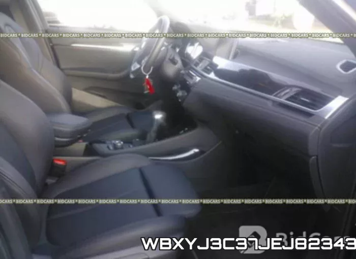 WBXYJ3C37JEJ82343 фото 6
