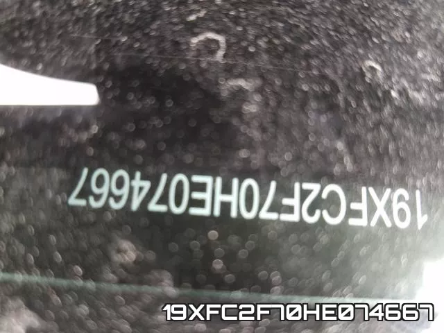 19XFC2F70HE074667 фото 2