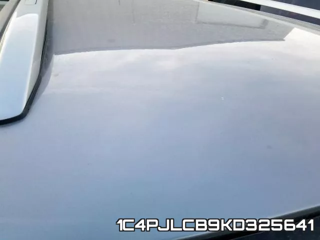 1C4PJLCB9KD325641 фото 8