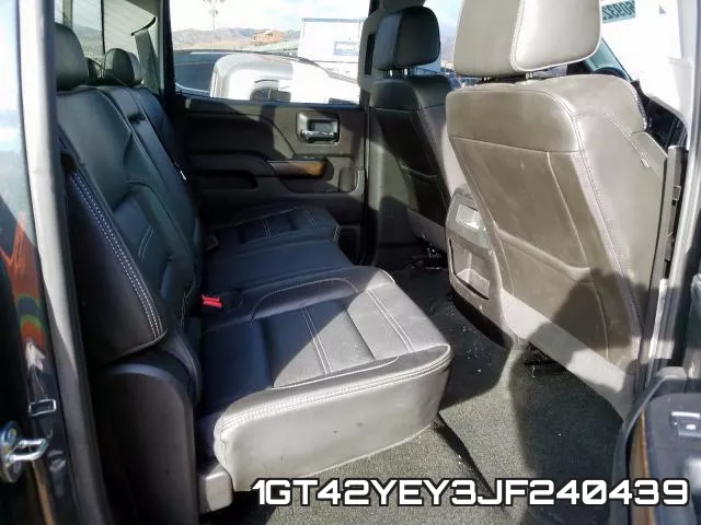 1GT42YEY3JF240439 фото 6