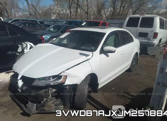 3VWDB7AJXJM257884 фото 3