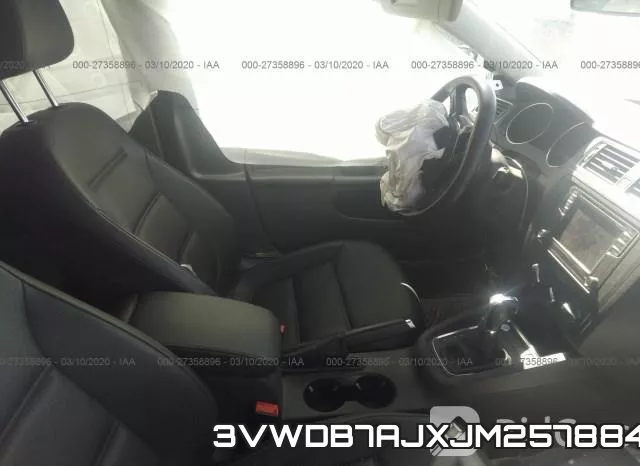 3VWDB7AJXJM257884 фото 6