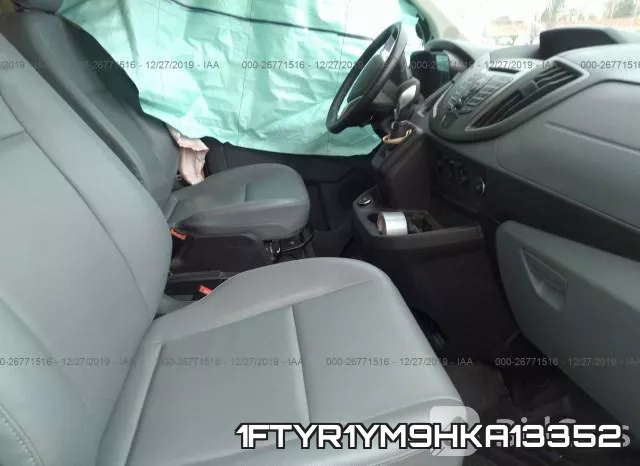 1FTYR1YM9HKA13352 фото 4