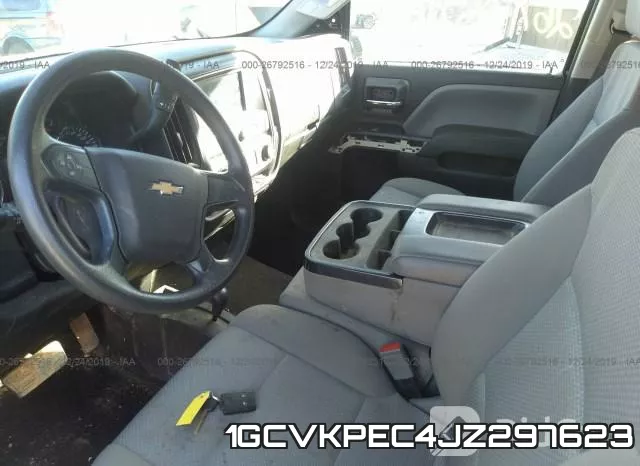 1GCVKPEC4JZ297623 фото 5