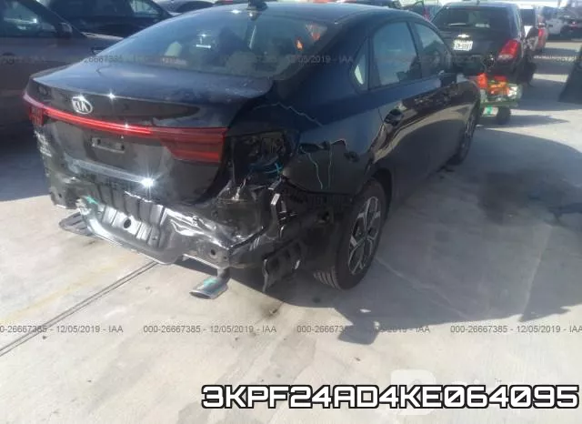 3KPF24AD4KE064095 фото 4