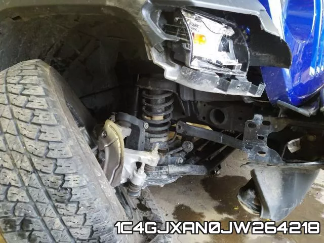 1C4GJXAN0JW264218 фото 4