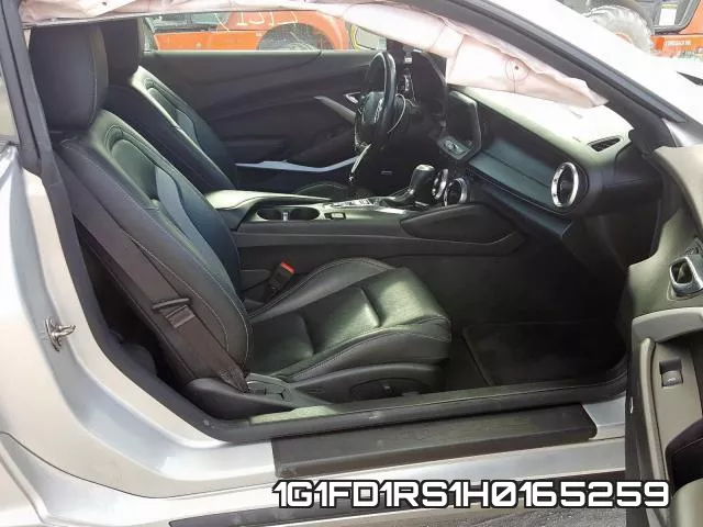 1G1FD1RS1H0165259 фото 6