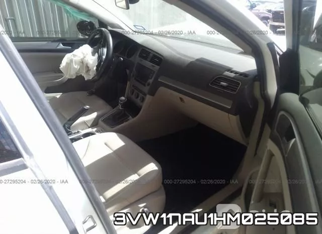 3VW117AU1HM025085 фото 3
