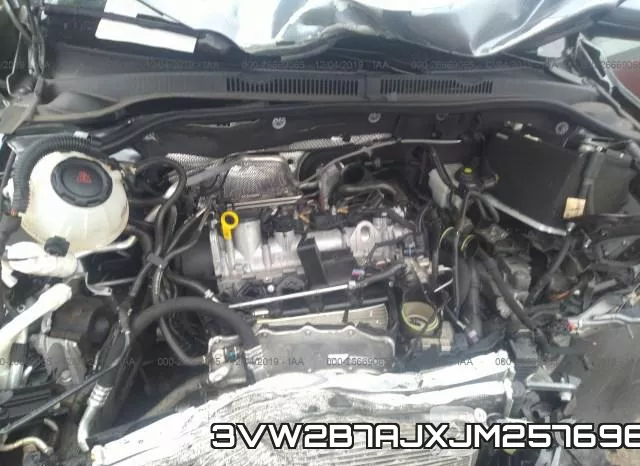 3VW2B7AJXJM257696 фото 2