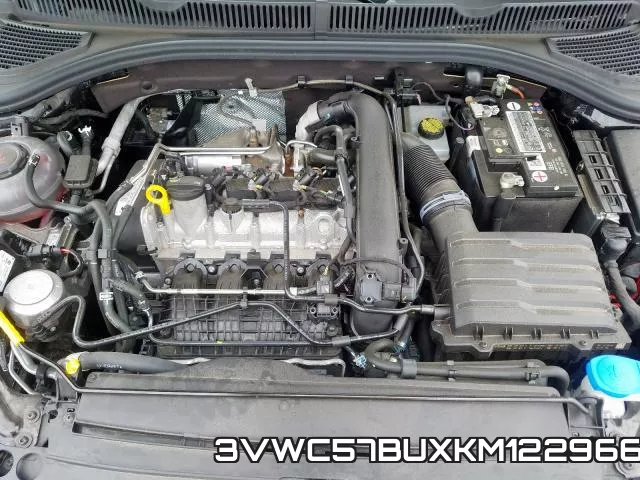 3VWC57BUXKM122966 фото 5