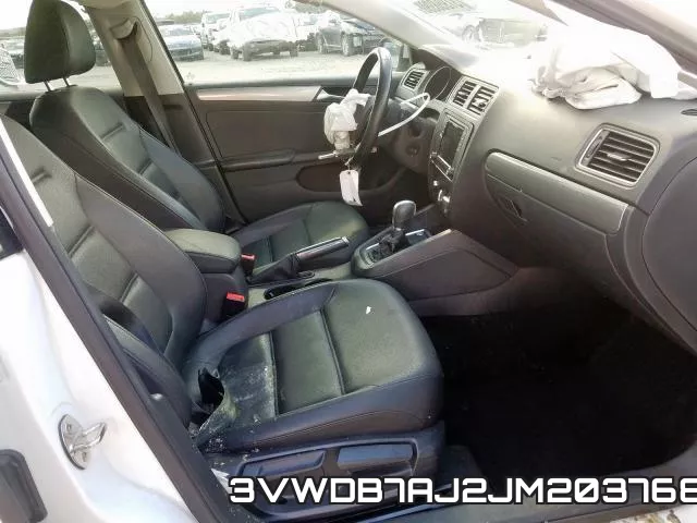 3VWDB7AJ2JM203768 фото 4