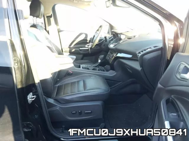 1FMCU0J9XHUA50841 фото 6