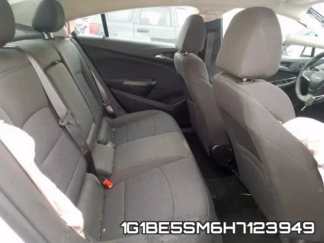 1G1BE5SM6H7123949 фото 6