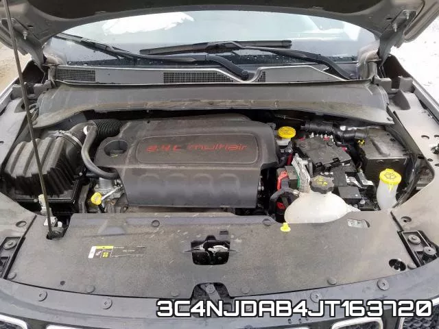3C4NJDAB4JT163720 фото 8