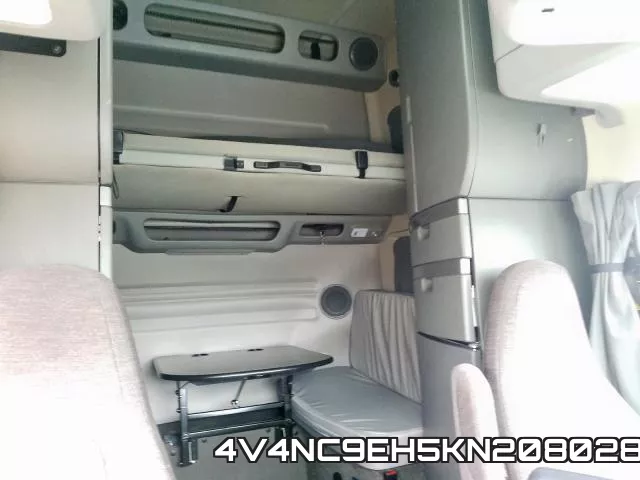 4V4NC9EH5KN208028 фото 5