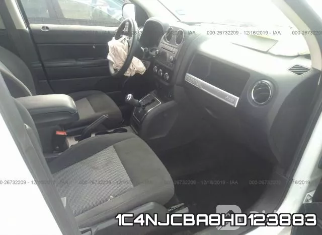 1C4NJCBA8HD123883 фото 5