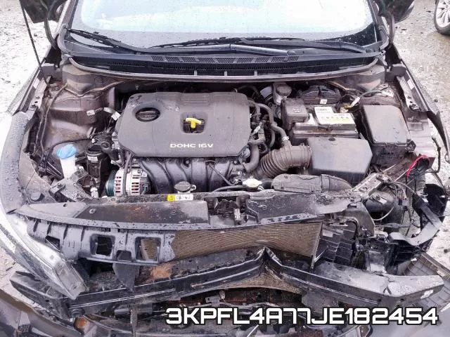 3KPFL4A77JE182454 фото 6