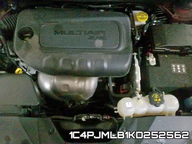 1C4PJMLB1KD252562 фото 5