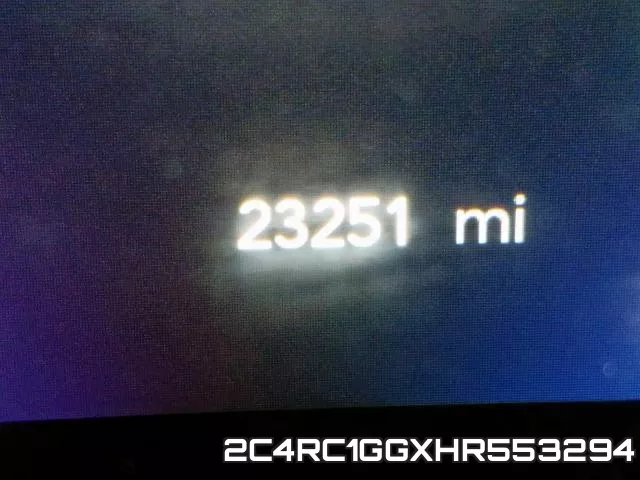2C4RC1GGXHR553294 фото 9