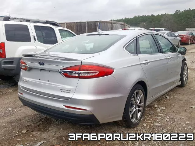 3FA6P0RU2KR180229 фото 4