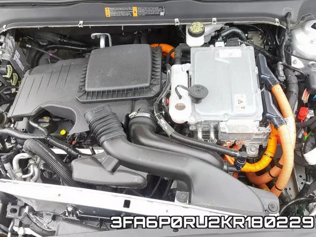 3FA6P0RU2KR180229 фото 7