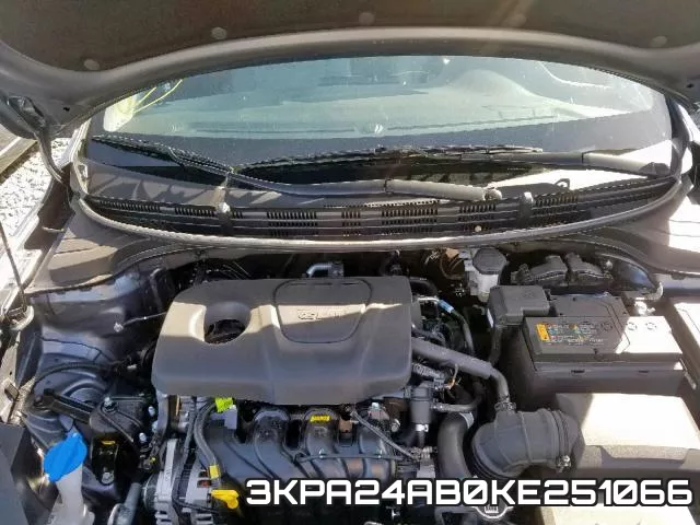 3KPA24AB0KE251066 фото 4