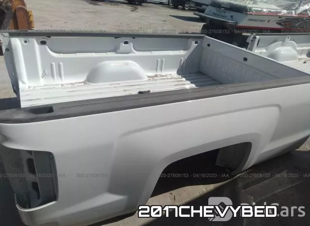2017CHEVYBED фото 4