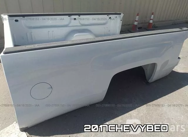 2017CHEVYBED фото 6
