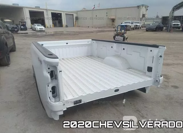 2020CHEVSILVERADO фото 6