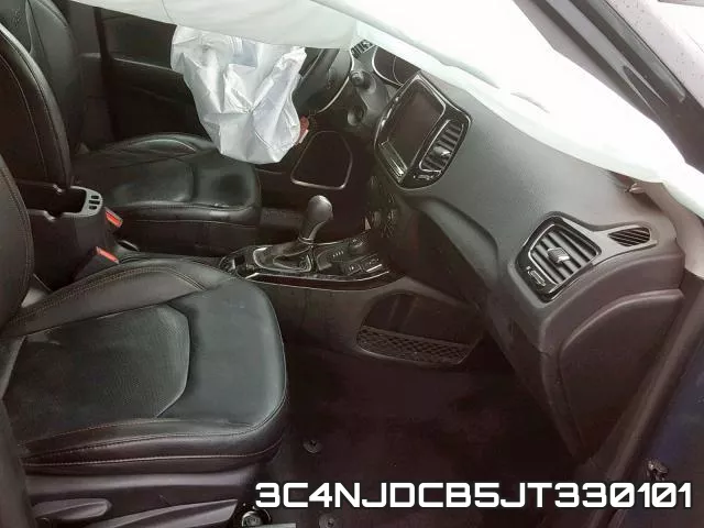 3C4NJDCB5JT330101 фото 5