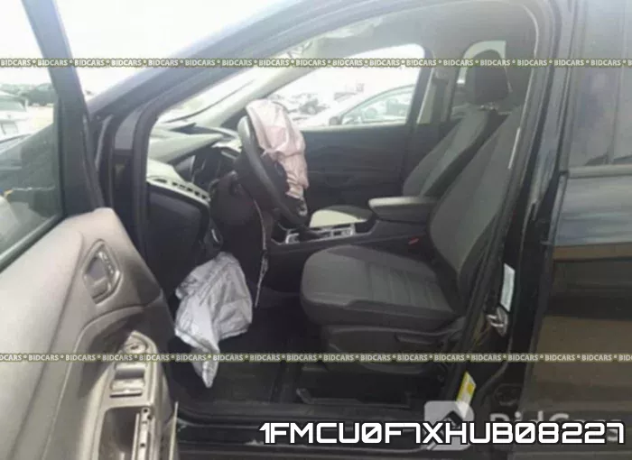 1FMCU0F7XHUB08227 фото 6