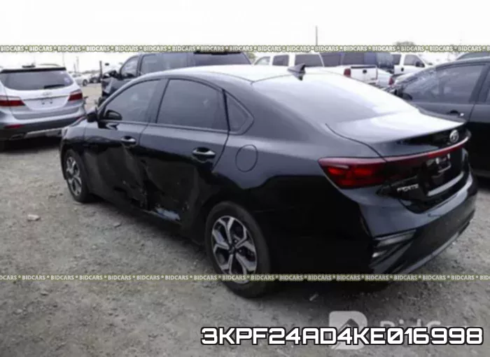 3KPF24AD4KE016998 фото 4