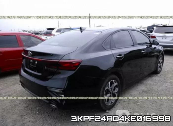 3KPF24AD4KE016998 фото 5