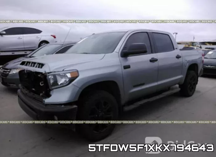 5TFDW5F1XKX794643 фото 3