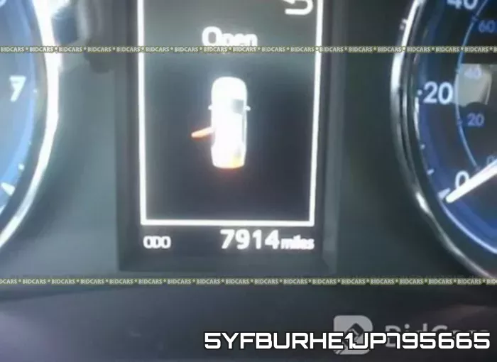 5YFBURHE1JP795665 фото 8