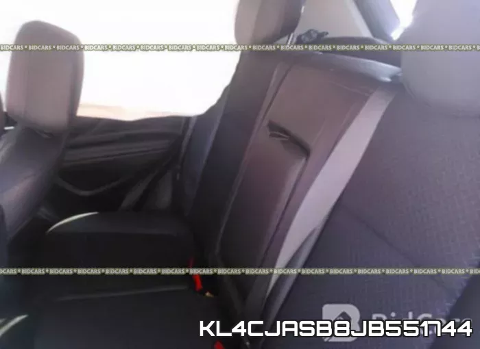 KL4CJASB8JB551744 фото 9